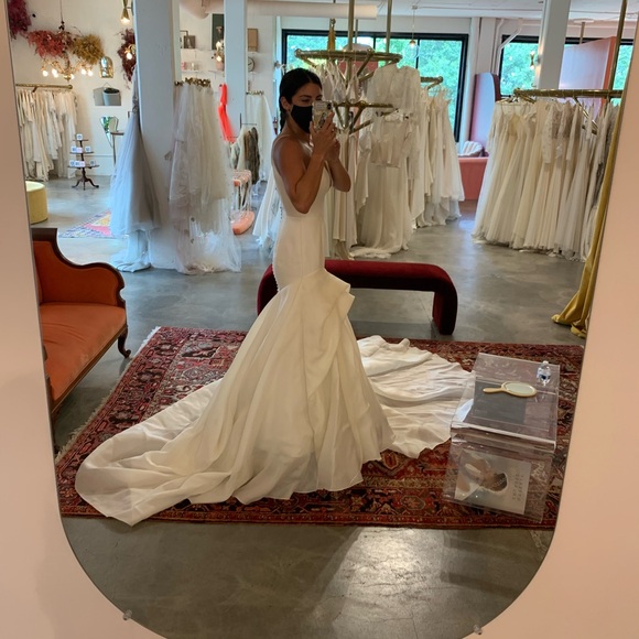 Never Been Worn* Custom Carol Hannah Wedding Dress -  threedaughtersproperties.com